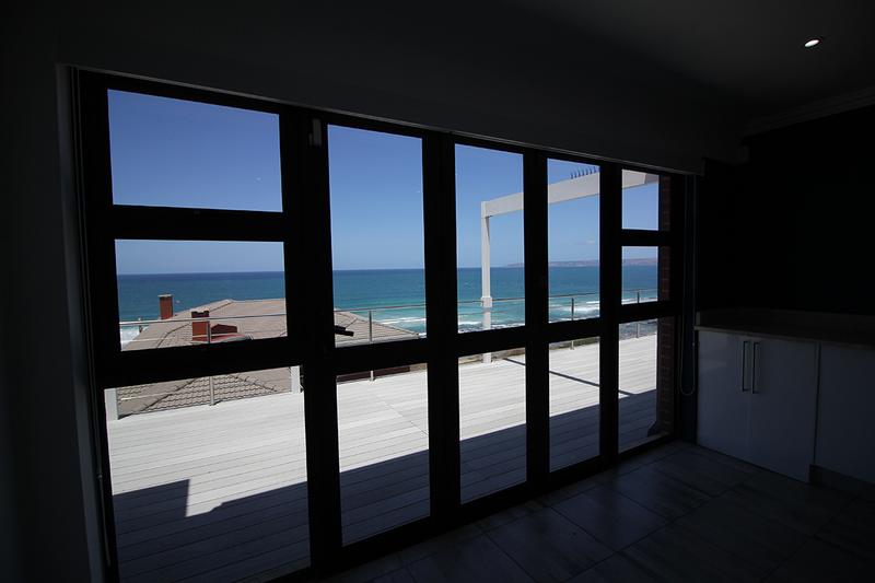 8 Bedroom Property for Sale in Reebok Western Cape